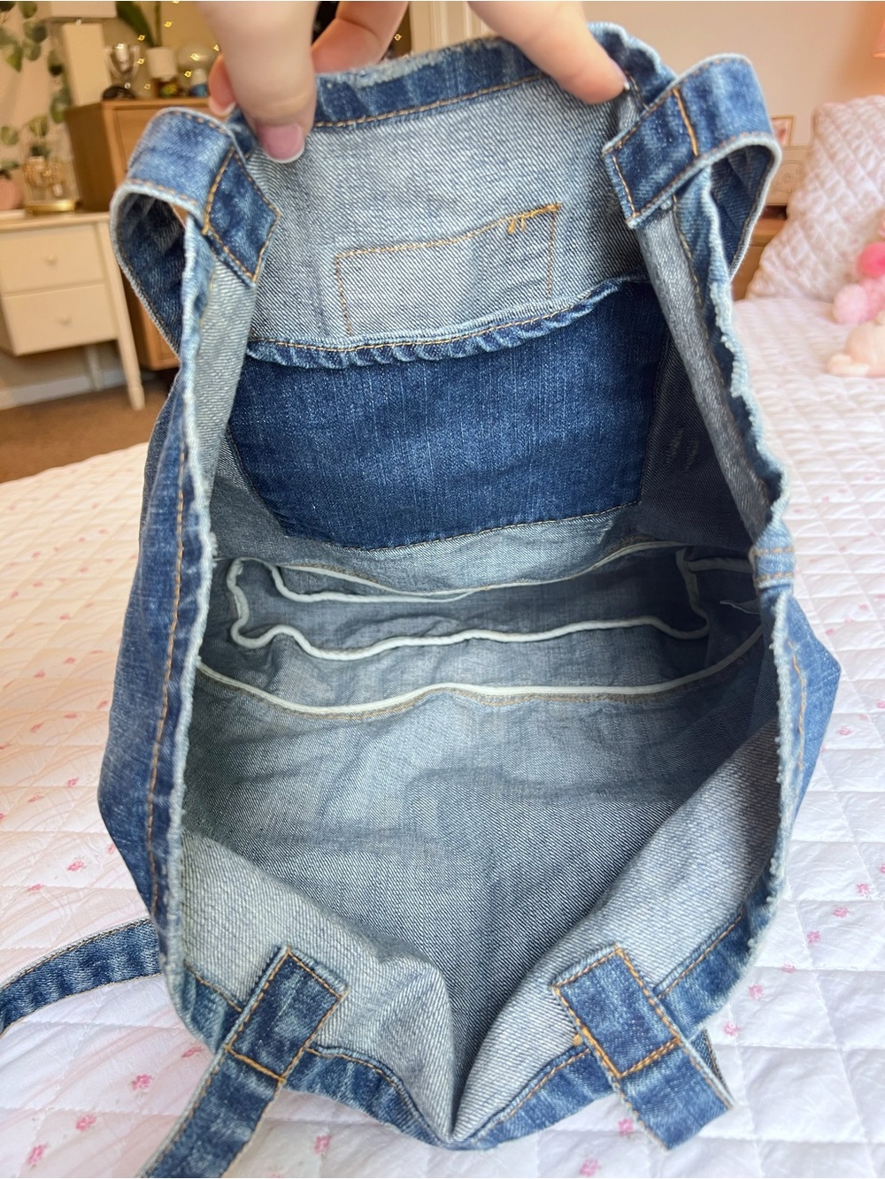 American Eagle White Painted Logo Distressed Denim Tote Bag Jean Pocket - Picture 7 of 7